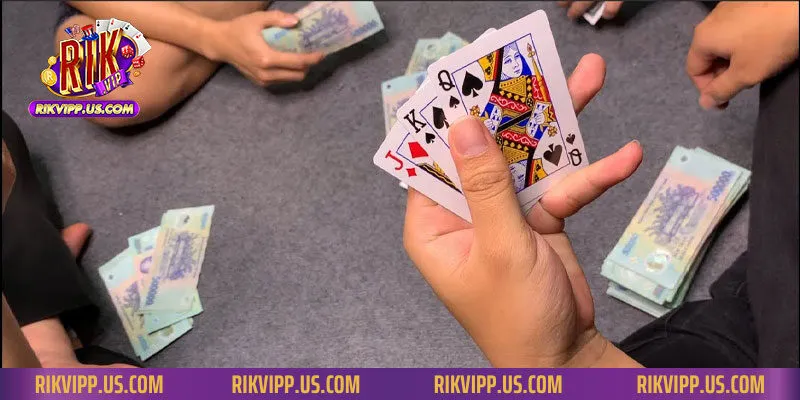 Cách Chơi Bài Liêng Hiệu Quả Cho Người Mới Bắt Đầu